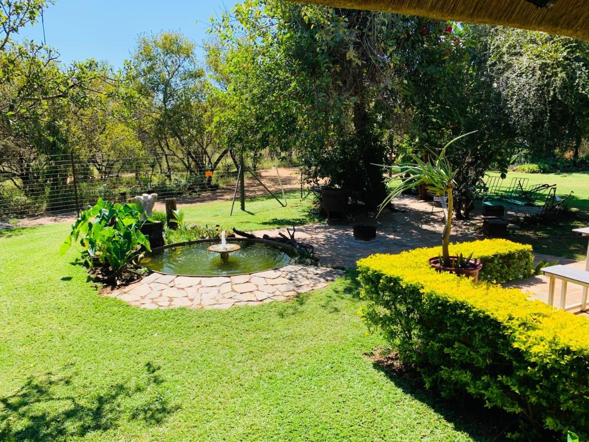 Farm Vibes Guesthouse Brits Buitenkant foto