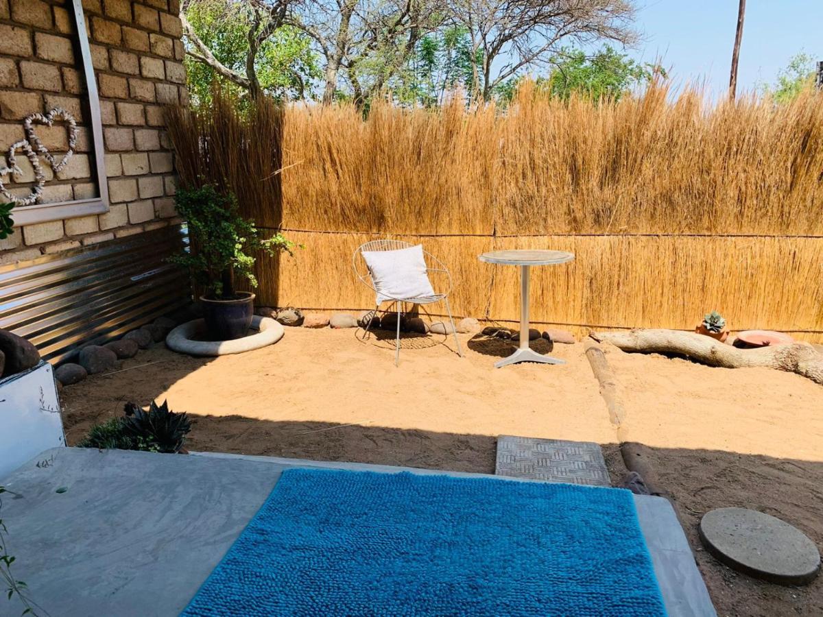 Farm Vibes Guesthouse Brits Buitenkant foto
